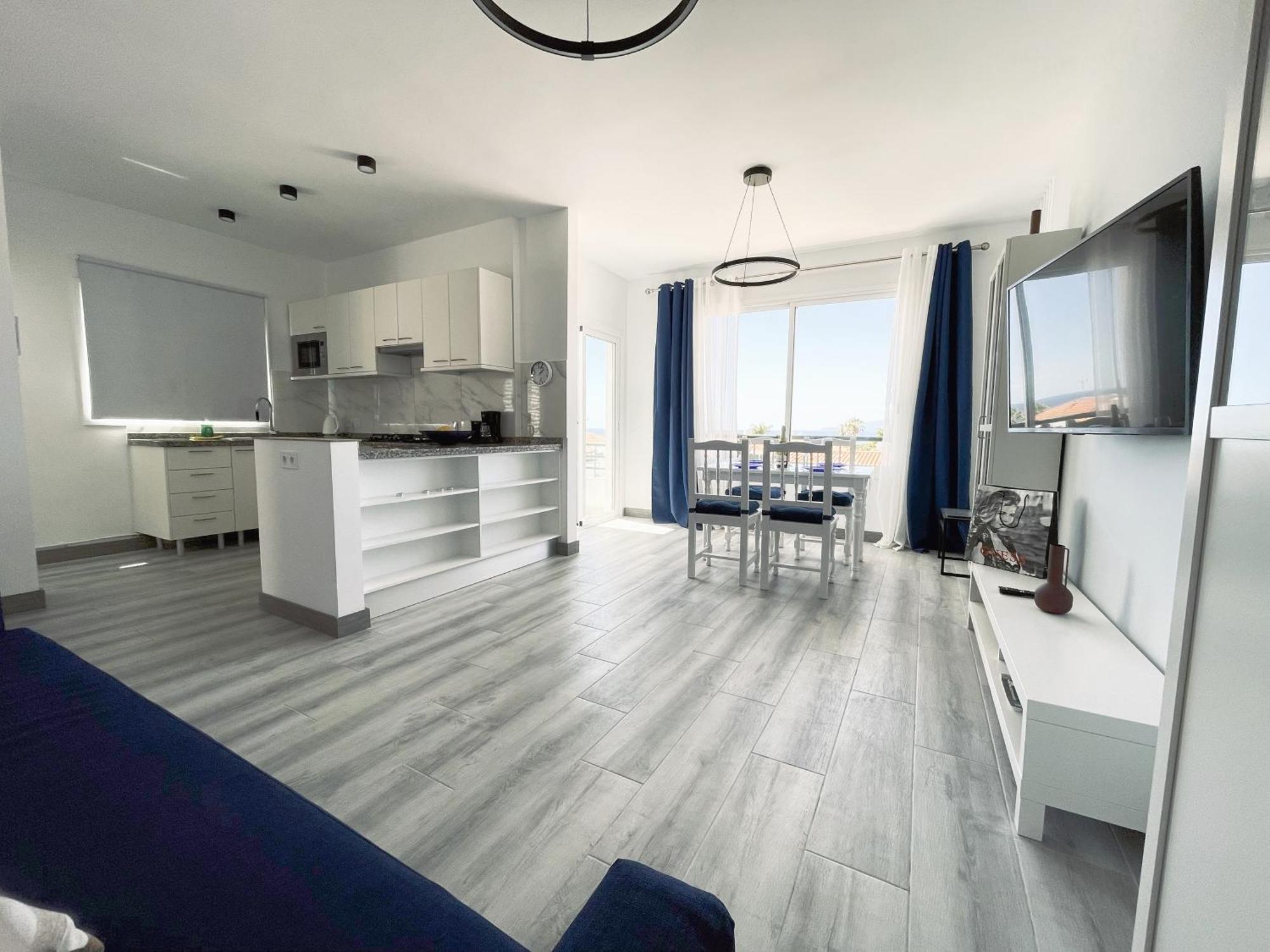 Newly Renovated Apartment With 2 Terrace, 2 Bedroom, 5Min Beach Пуерто-де-Сантьяго Екстер'єр фото